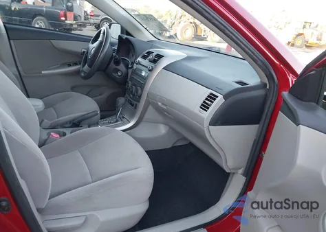 2011 Toyota Corolla Le z USA, uszkodzony, nr VIN JTDBU4EE8B9165611